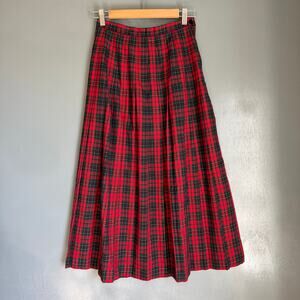Vintage WESTBOUND Women's 6 Red Plaid Pleated Midi Skirt Retro Mid Century Prep